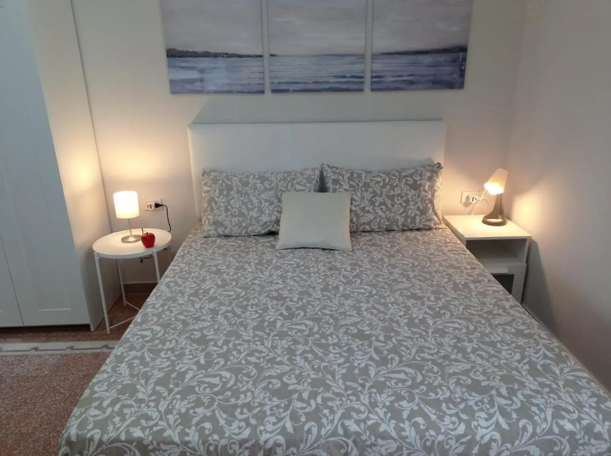 Bari Guest House Apartment
