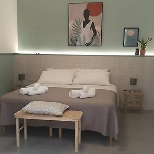 Casa Di Monique 1 Bari