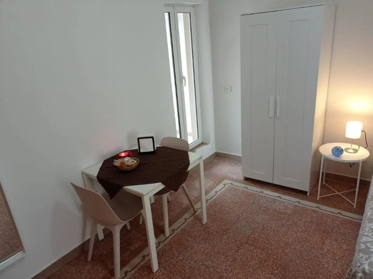 Bari Guest House Apartament
